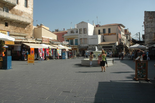 crete140905_16_chania