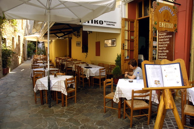 crete140905_26_chania
