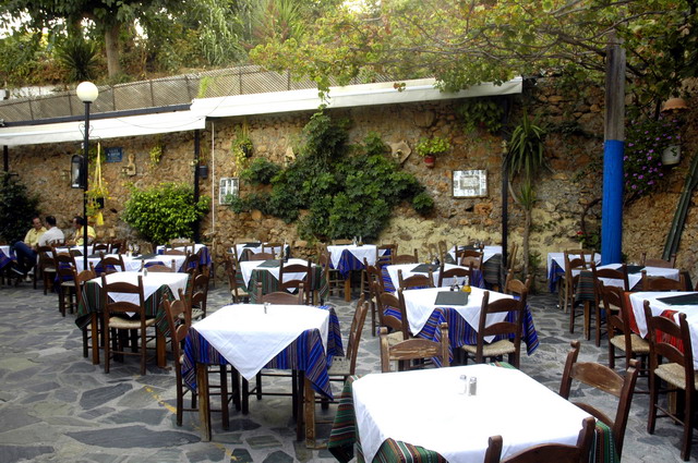 crete140905_58_chania