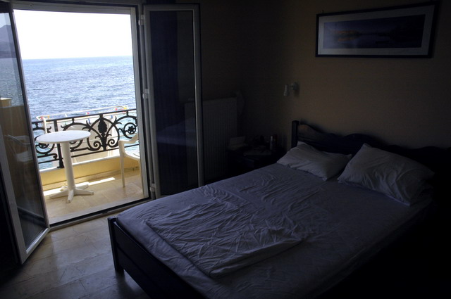 crete150905_05_apartment