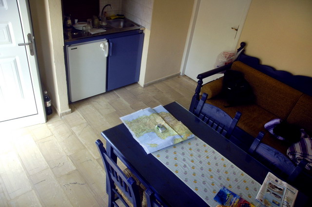 crete150905_07_apartment