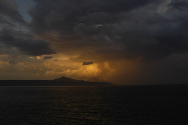 crete150905_49_thunder