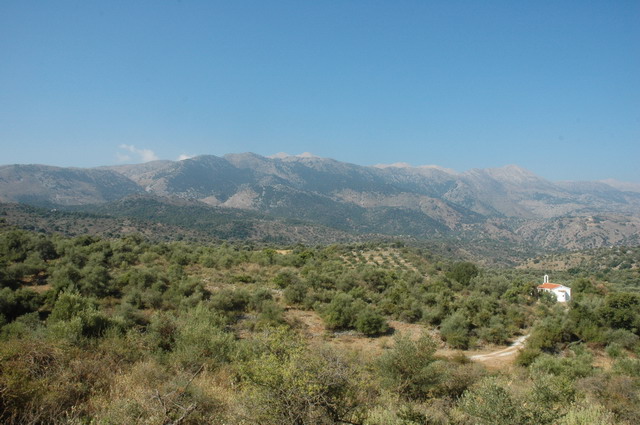 crete170905_004_between_vrysses_askifou