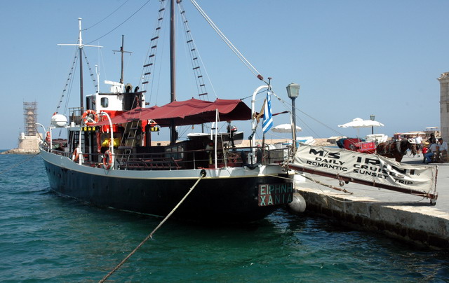 crete180905_09_chania
