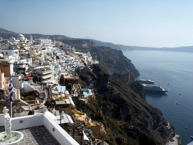 crete200905_116m_santorini_fira