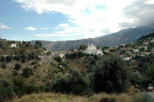 crete230905_026_between_chania_omalos
