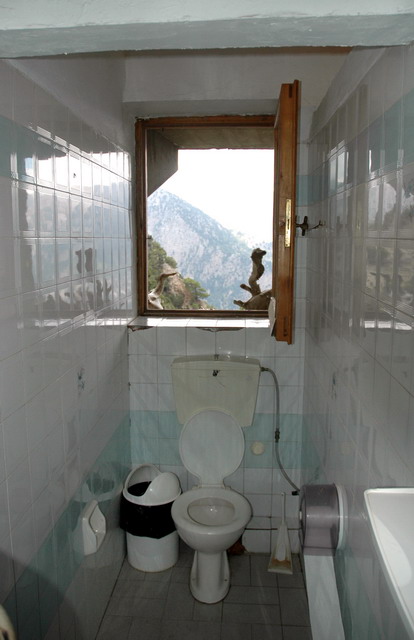 crete230905_090_samaria