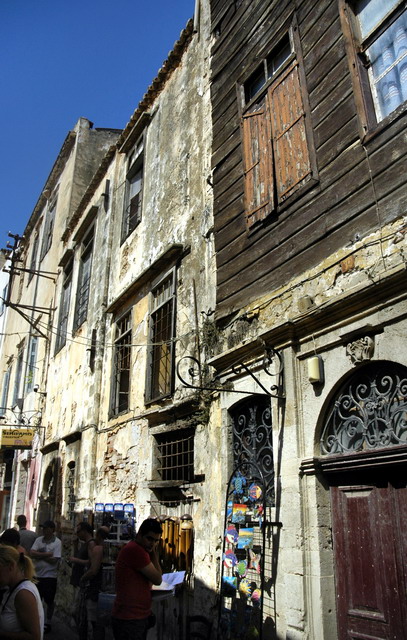 crete240905_20_chania