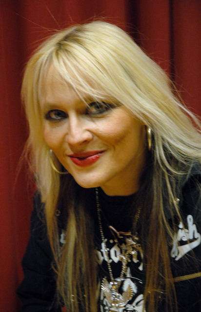 doro110306promo_16