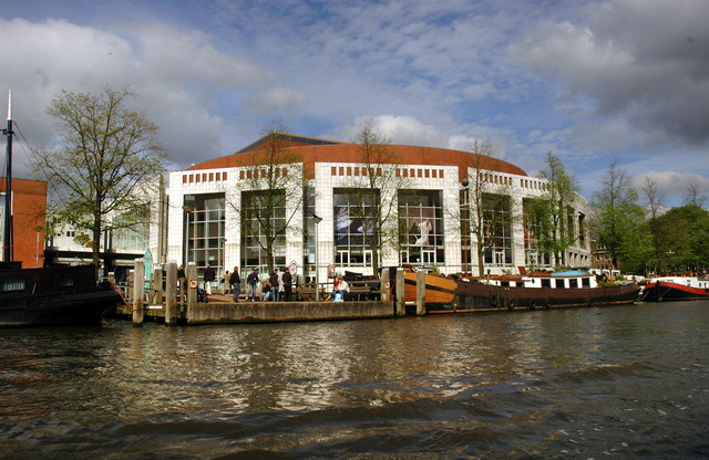 marlin250506_059_amsterdam_canaltour_stopera