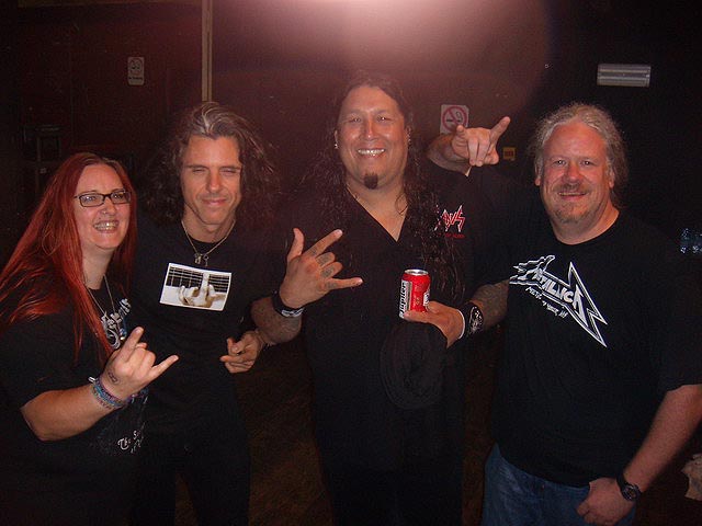 testament_antwerp220807_07_marlies_alex_chuck_nico