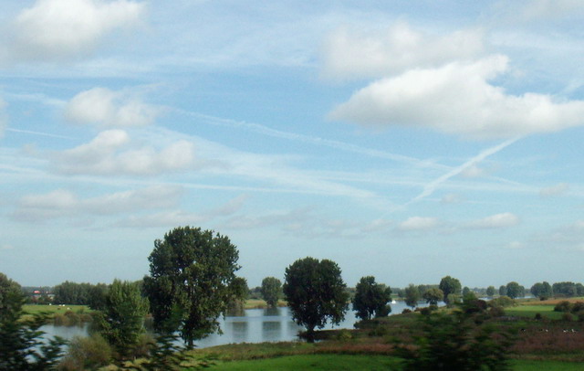 alkmaartrip150907_02_hollandscenery