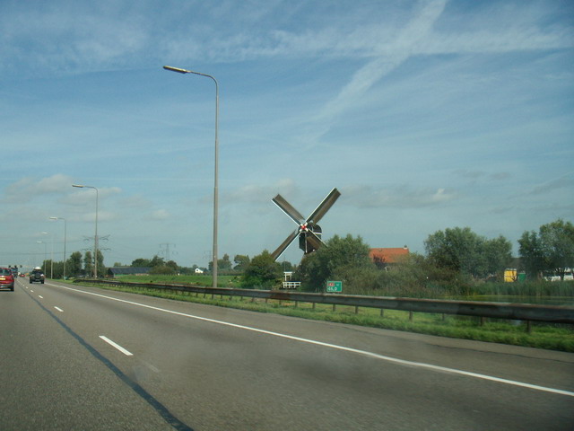 alkmaartrip150907_06_hollandscenery