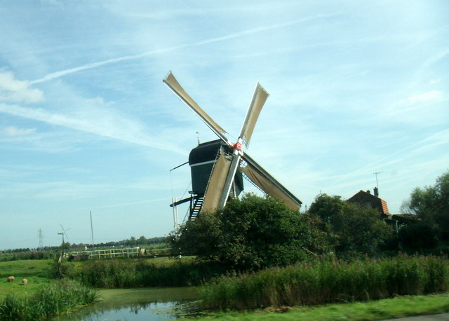 alkmaartrip150907_07_hollandscenery