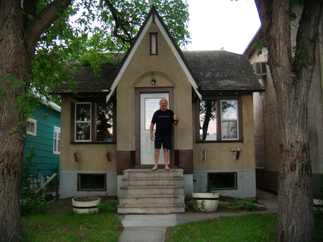 can030607_37_houseforsale