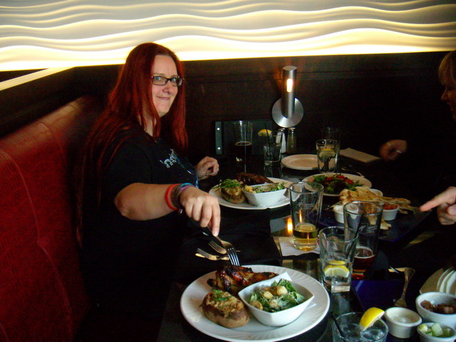can070607_34_moxies_marlies