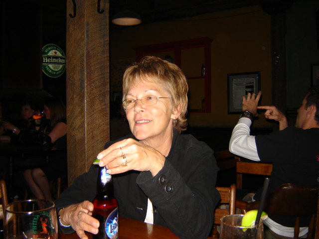 can080607_03lh_mcnallys_carol