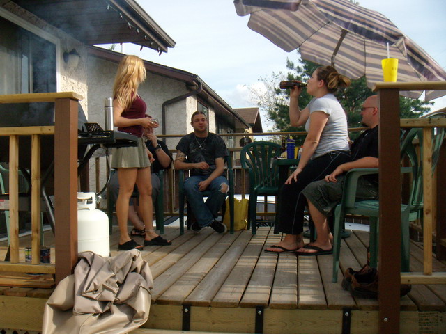 can100607_03_christinabbq