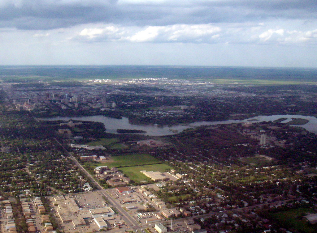 can160607_09_flighttoedmonton