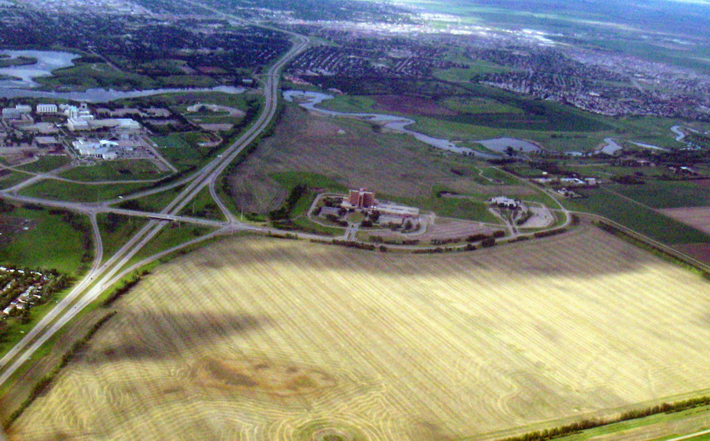 can160607_13_flighttoedmonton