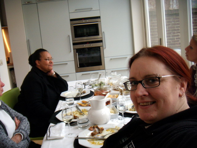 080214_06_dinnermilly
