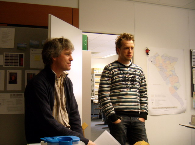 080215_01_goodbyework