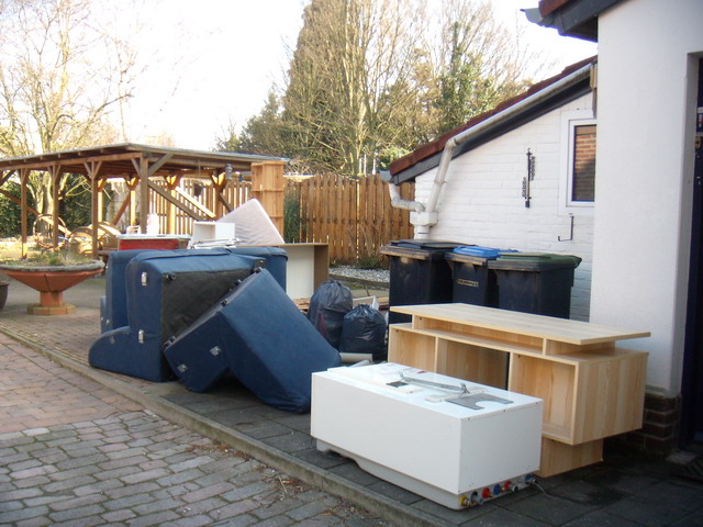 080215_30_garbage
