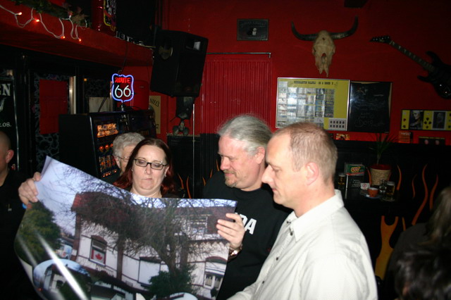 080216_surpriseparty_27t_m_n_artur