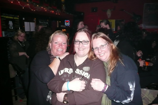 080216_surpriseparty_71sil_marijke_marlies_silvy