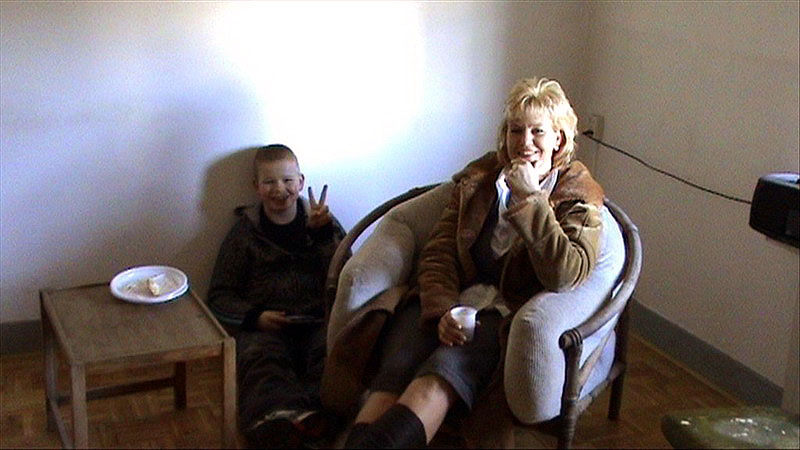 080217_walkinafternoon04_roy_liane