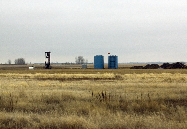 080426_049_trip_to_arcola_oil
