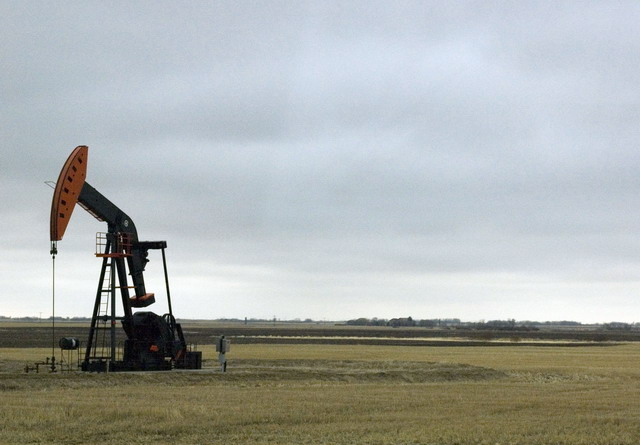080426_063_trip_to_arcola_oil