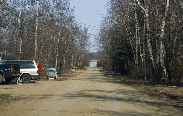 080426_097_moosemountain_whtiebear