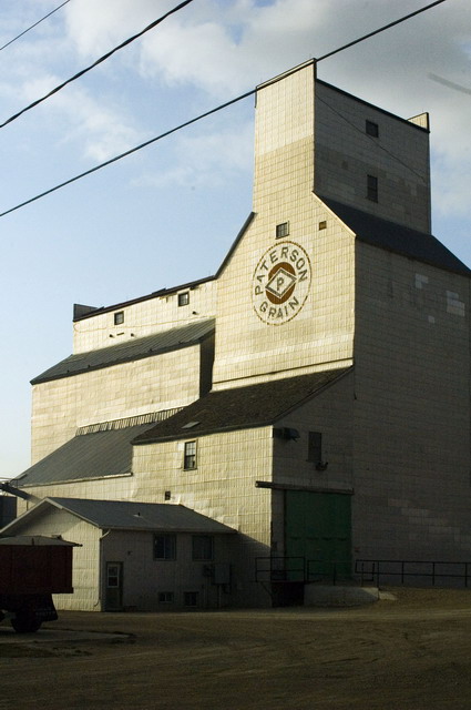 080426_126_back_to_regina