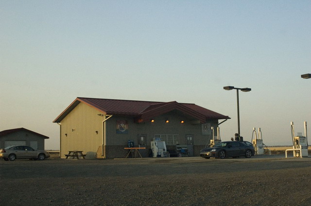 080426_154_back_to_regina_cowessesgasstation