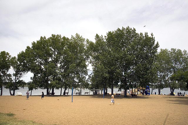 080622_41_reginabeach