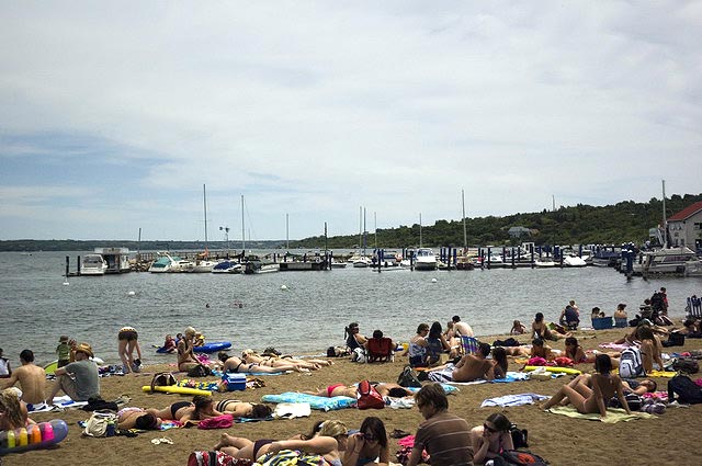 080622_43_reginabeach