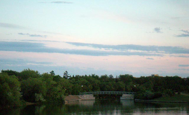 080625_24_summernightwascana