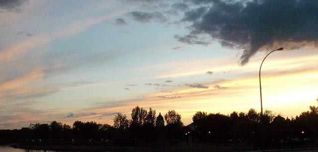 080625_25_summernightwascana