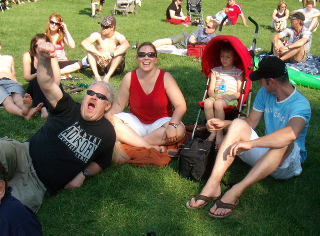 080701_canadaday19_nico_anne_amber_tim