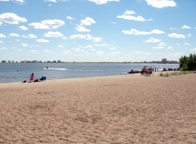 080803_27_ettersbeach