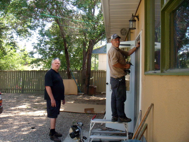 080815_helpingboyd1