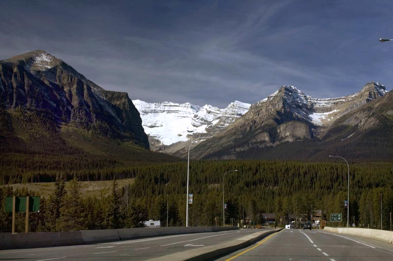 080914_008_lakelouise