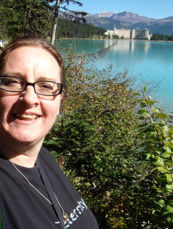 080915_038_lakelouise_shoretrail