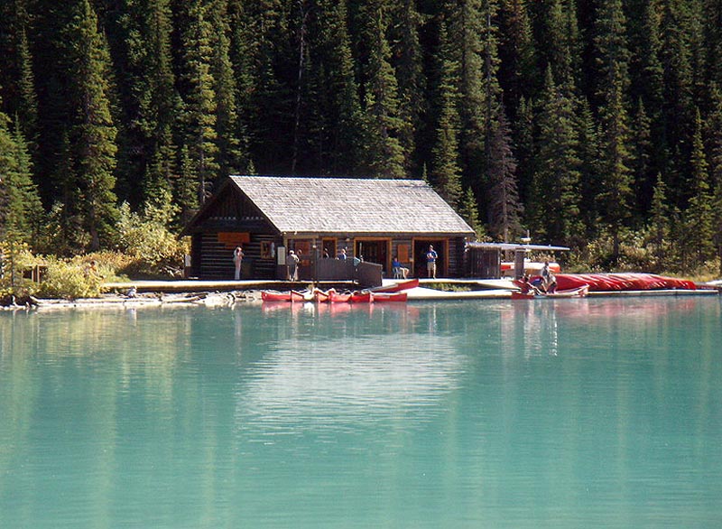 080915_063_near_lakelouise