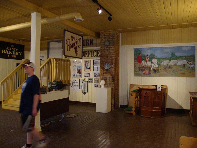 090411_22_gravelbourgmuseum
