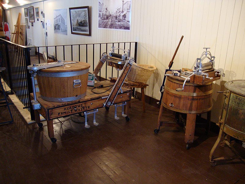 090411_29_gravelbourgmuseum