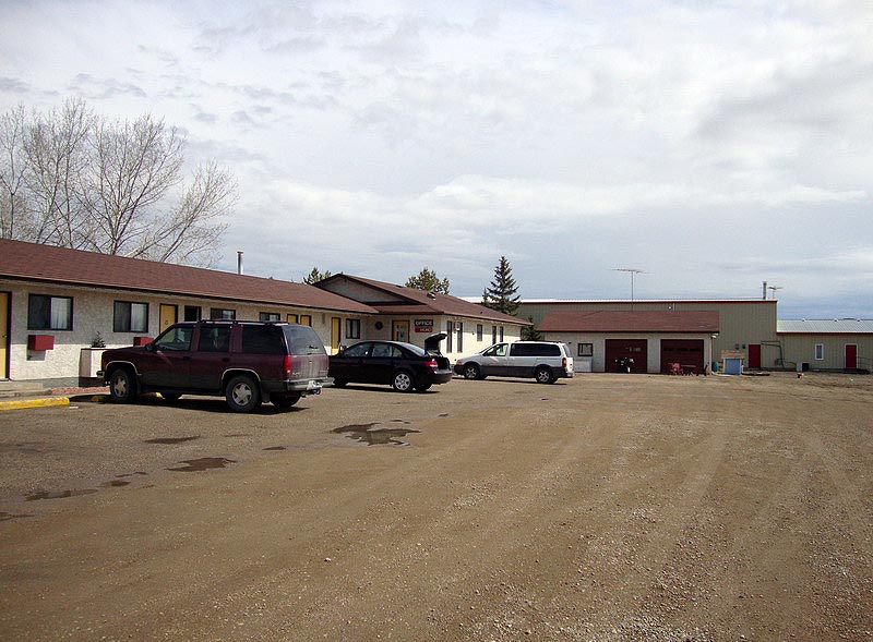 090412_03_motel