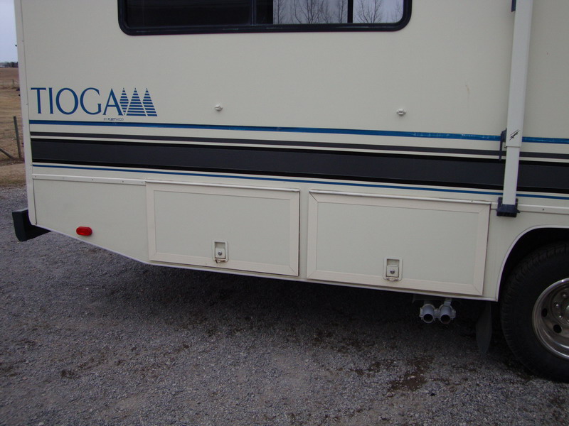 090425_45_motorhome
