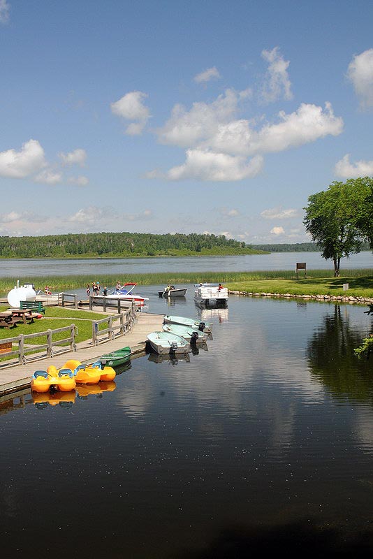 090702_16_greenwaterlake
